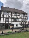 Foto - die Hälfte eines Zweifamilienhaus – zum Preis von 1 Wohnung !