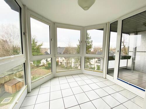 Foto - Modern & zentral: Wohnung mit Balkon und TG-Stellplatz 