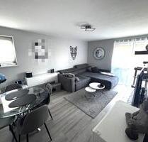 Helle 3 - Zimmer-Wohnung mit Balkon und moderner Austattung - Leonberg
