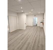 Arzt-, Massage-, Physio-, Beautypraxis oder Büro alles ist möglich im schöne Wennigsen auf 215m² - Wennigsen (Deister)