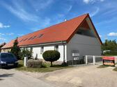Foto - großes Grundstück mit 3 Häusern, Nähe Ostsee