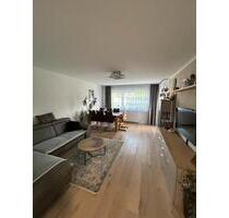 Provisionsfrei, Wohnung, 4 Zimmer, mit EBK in Böblingen