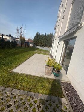Foto - Erdgeschoss Neubau Wohnung 135 qm2 + 20 qm2 Terrasse