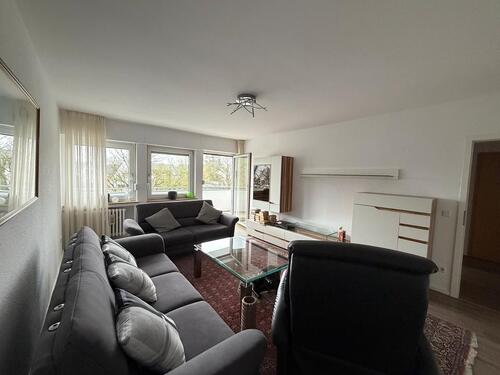 Foto - Großzügige 3 Zimmer WhG mit Balkon & Garage