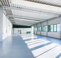 Moderne Bürofläche mit Halle - 4.344,00&nbsp;EUR Kaltmiete, ca.&nbsp; 915,00&nbsp;m&sup2; in Wettstetten (PLZ: 85139)