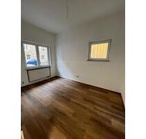 5 Zimmer Wohnung Stuttgart Mitte sofort frei WG möglich 113qm
