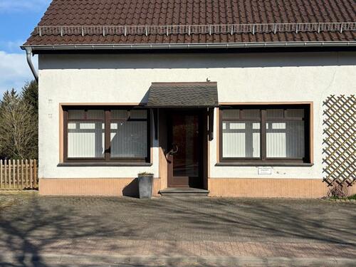 Foto - Ladenlokal (GeschäftsraumBüro) in Oberbettingen zu vermieten