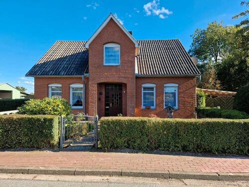 Foto - Einfamilienhaus zu verkaufen - 199.000,00 EUR Kaufpreis,
