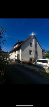 Foto - 2-3 Mehrfamilienhaus mit großen Garten