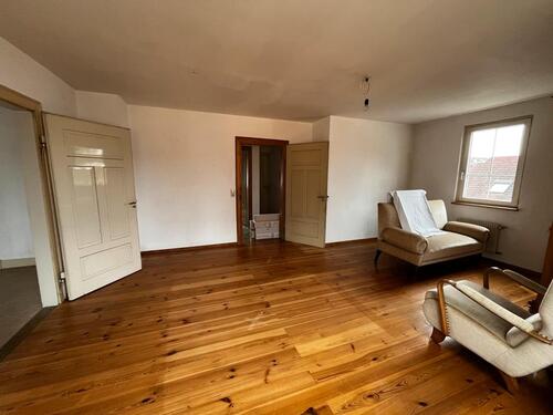 Foto - Dreizimmerwohnung mit Balkon, frisch renoviert