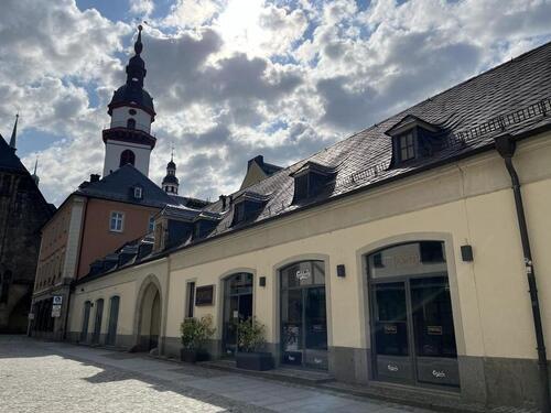 Foto - VIELSEITIG NUTZBARE GEWERBEEINHEIT: CAFÉ BISTRO EINZELHANDEL