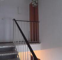 2 Zimmer DG-Wohnung, SOFORT, - 480,00 EUR Kaltmiete, in Mönchweiler (PLZ: 78087)