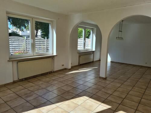 Foto - helle 3 Zimmer-Wohnung mit EBK und Garten