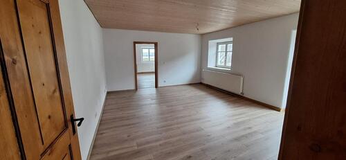 Foto - Etagenwohnung in Schernfeld zur Miete