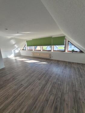Foto - Lichtdurchflutete DG-Wohnung direkt in Coppenbrügge