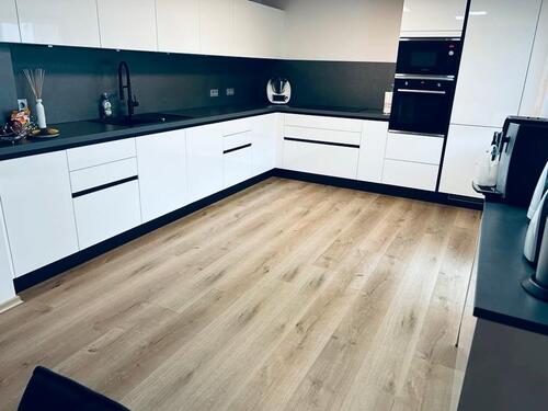 Foto - Wohnung zu vermieten - 1.000,00&nbsp;EUR Kaltmiete, ca.&nbsp; 100,00&nbsp;m&sup2;