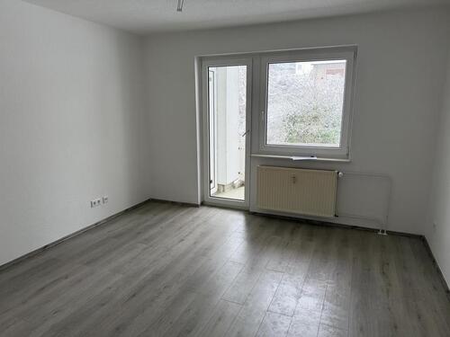 Foto - Gemütliche 3-Zimmer-Wohnung in Elsey, frisch renoviert, mit Balkon
