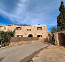 Langzeitmiete: Grosses Dorfhaus mit Pool in Campos ---DH 24 - Köln Kalk