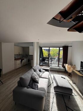 Foto - Besondere 2-Zimmer-Galeriewohnung in Düsseldorf
