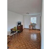 4 Zimmer Wohnung - 1.200,00&nbsp;EUR Kaltmiete, ca.&nbsp; 81,00&nbsp;m&sup2; in Uehlfeld (PLZ: 91486)