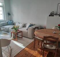 Zentrale, helle 2-Zimmer-Altbau Wohnung AB MAI zu vermieten - Magdeburg Nordwest