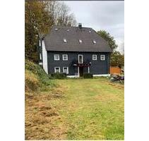 Wipperfürth, Haus mit großzügigem Grundstück!