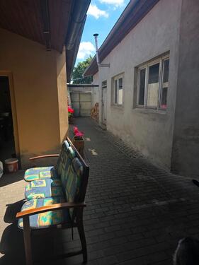 Foto - Ein EinMehrfamilienhaus Generationen Haus mit Potential wird ang