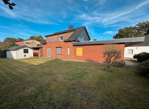 Foto - Freistehendes Einfamilienhaus in ruhiger Lage mit viel Platz