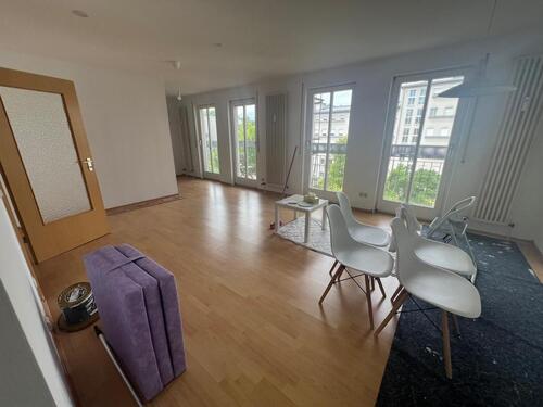 Foto - Spitzenlage - 2-Zimmer-ETW in Nbg. Langwasser, Balkon, frei