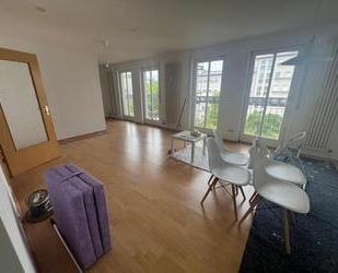 Spitzenlage - 2-Zimmer-ETW in Nbg. Langwasser, Balkon, frei - Nürnberg Zerzabelshof