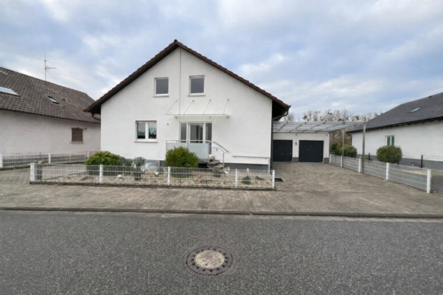 Foto - 3-Fam.-Haus, Linkenheim-Hochstetten