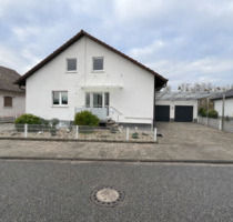 3-Fam.-Haus, Linkenheim-Hochstetten