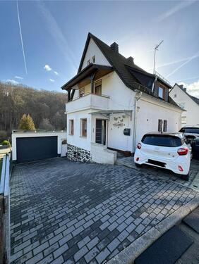 Foto - 6 Zimmer Einfamilienhaus zum Kaufen in Ehringshausen