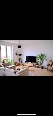 Foto - Vorerst BEFRISTET Helle 3-Zimmer Wohnung mit großer Terrasse