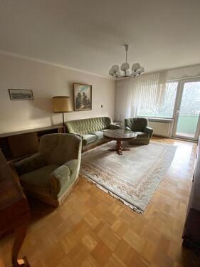 Foto - Möblierte 3-Zimmer-Wohnung mit Balkon 1. OG, 73 m², ab sofort