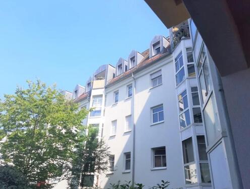 Foto - Helle 1-Zimmer-Wohnung mit Aufzug, Einbauküche & TG-Stellplatz