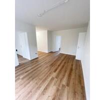 ☘️ Wohnen mit Ausblick – renovierte 4-Zimmer-Wohnung mit Balkon in Blankenhagen ☘️ - Gütersloh