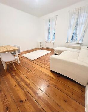 Foto - Möblierte 2 Zimmer Altbauwohnung nahe Antonplatz