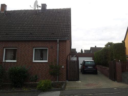 Foto - Gepflegetes Einfamilienhaus in zentraler Lage (1150 € Kalt)