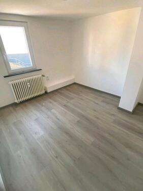 Foto - Dachgeschoss Wohnung - 550,00&nbsp;EUR Kaltmiete, ca.&nbsp; 60,00&nbsp;m&sup2;