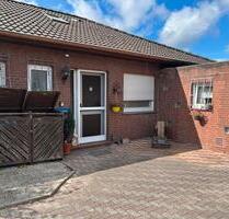 Haus, Bungalow an der Nordsee ( OstfrieslandKrummhörn )