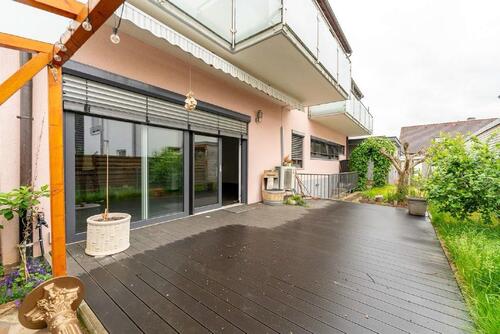 Foto - Wohnung 128 qm mit Terrasse und Garten zu vermieten