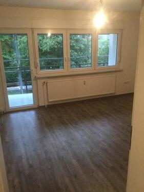 Foto - Hier lässt es sich aushalten: günstige 3-Zimmer-Wohnung