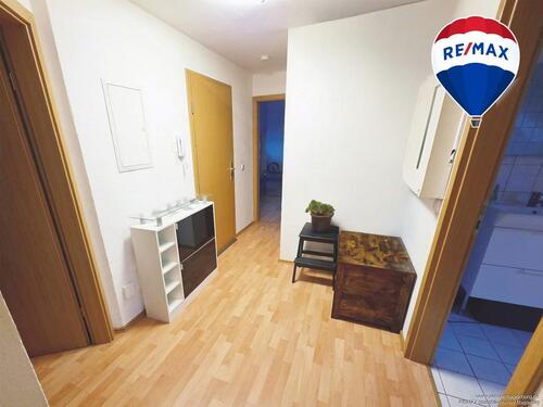 Foto - Stilvolle 3-Zimmerwohnung - 450,00&nbsp;EUR Kaltmiete, ca.&nbsp; 70,80&nbsp;m&sup2;