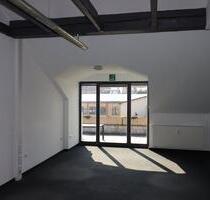 1,5 Zimmer Whg. oder als Büroräume mit Dachterrasse ab sofort zu mieten! - Mühlhausen (Thüringen)