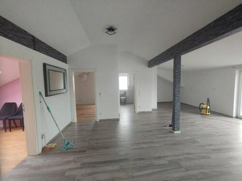 Foto - 3 Zimmer Dachgeschoßwohnung zur Miete in Eislingen (Fils)