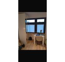 WohnungWg Zimmer in 60322 Frankfurt Heinestraße 14 - Groß-Rohrheim