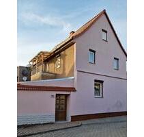 Einfamilienhaus mit Nebengebäude und Scheune - Buttstädt