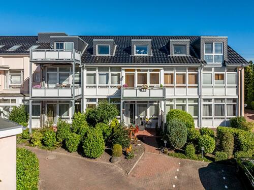 Foto - Großzügige, frisch renovierte Erdgeschosswohnung in ruhiger Lage