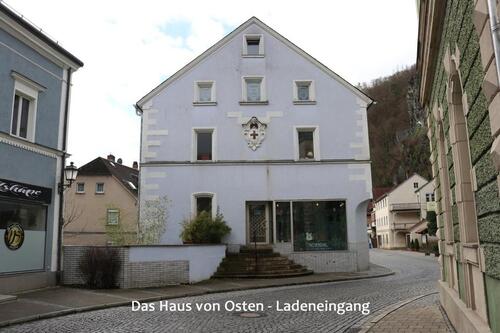 Foto - Wohn-Geschäftshaus Garten Nebengebäude Parkplätze provisionsfrei